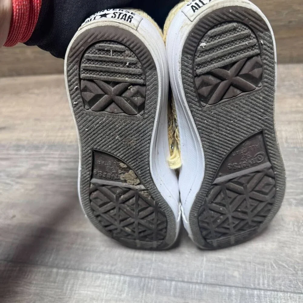 Converse Dream Weaver Pale Yellow Sneaker Women's Size 7.5